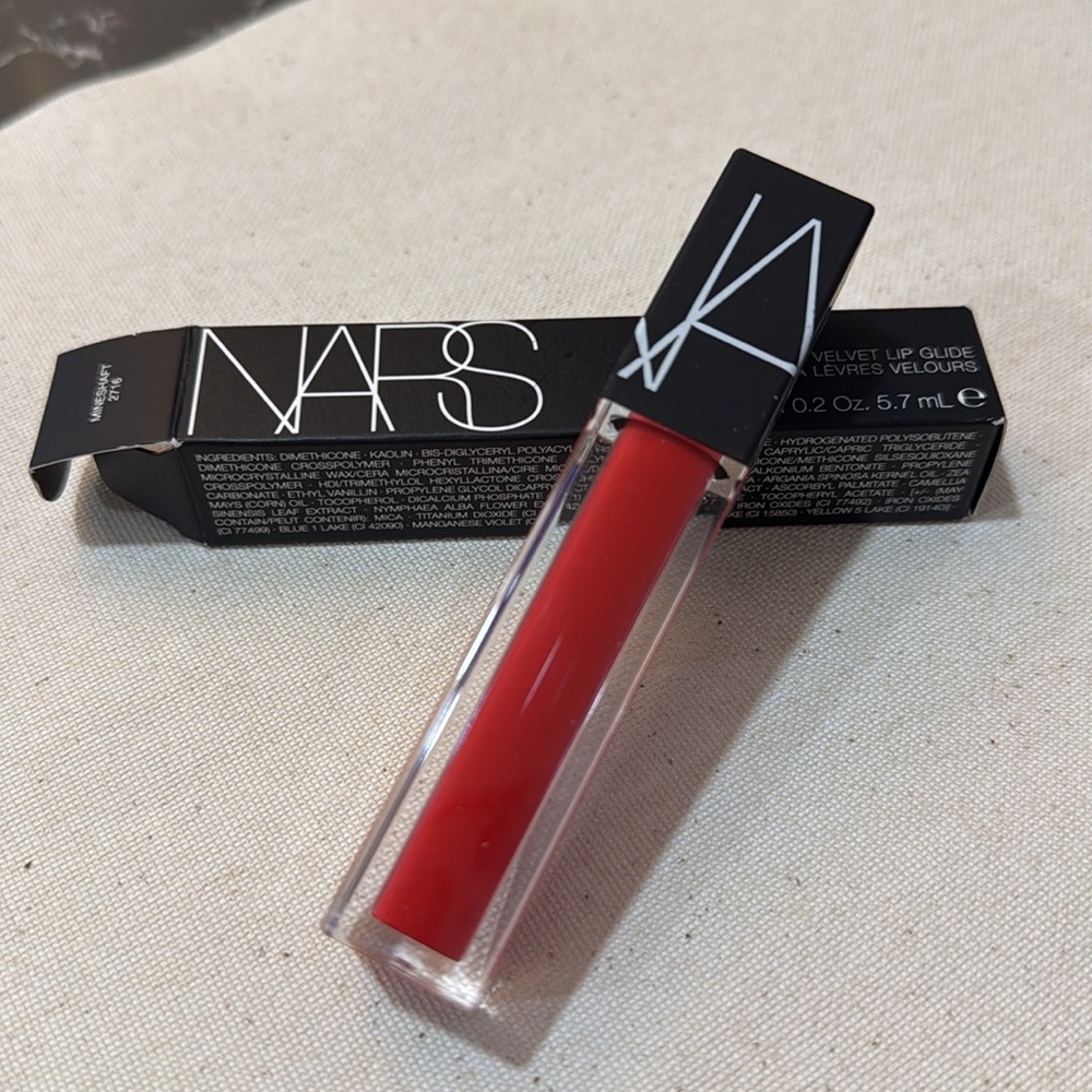 NARS VELVET LIP GLIDE BRAND NEW UNOPENED (Mineshaft) - Picture 2 of 3